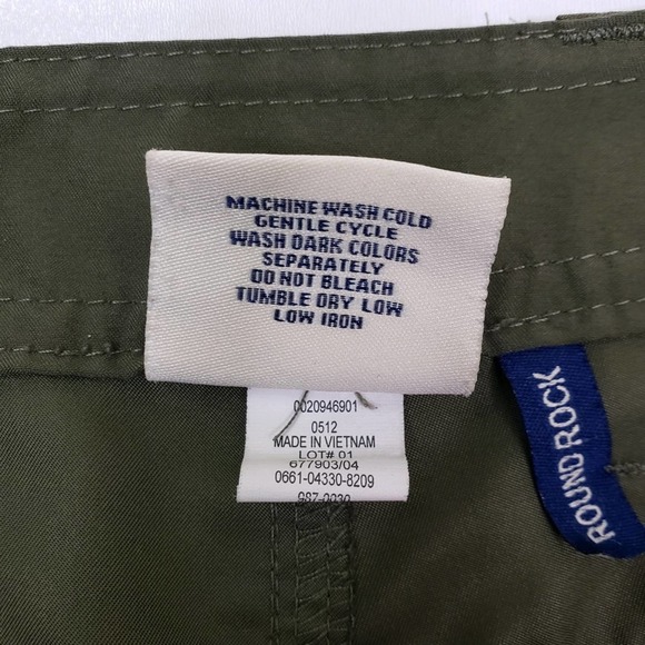 Magellan Mens Round Rock Utility Shorts - Picture 9 of 9